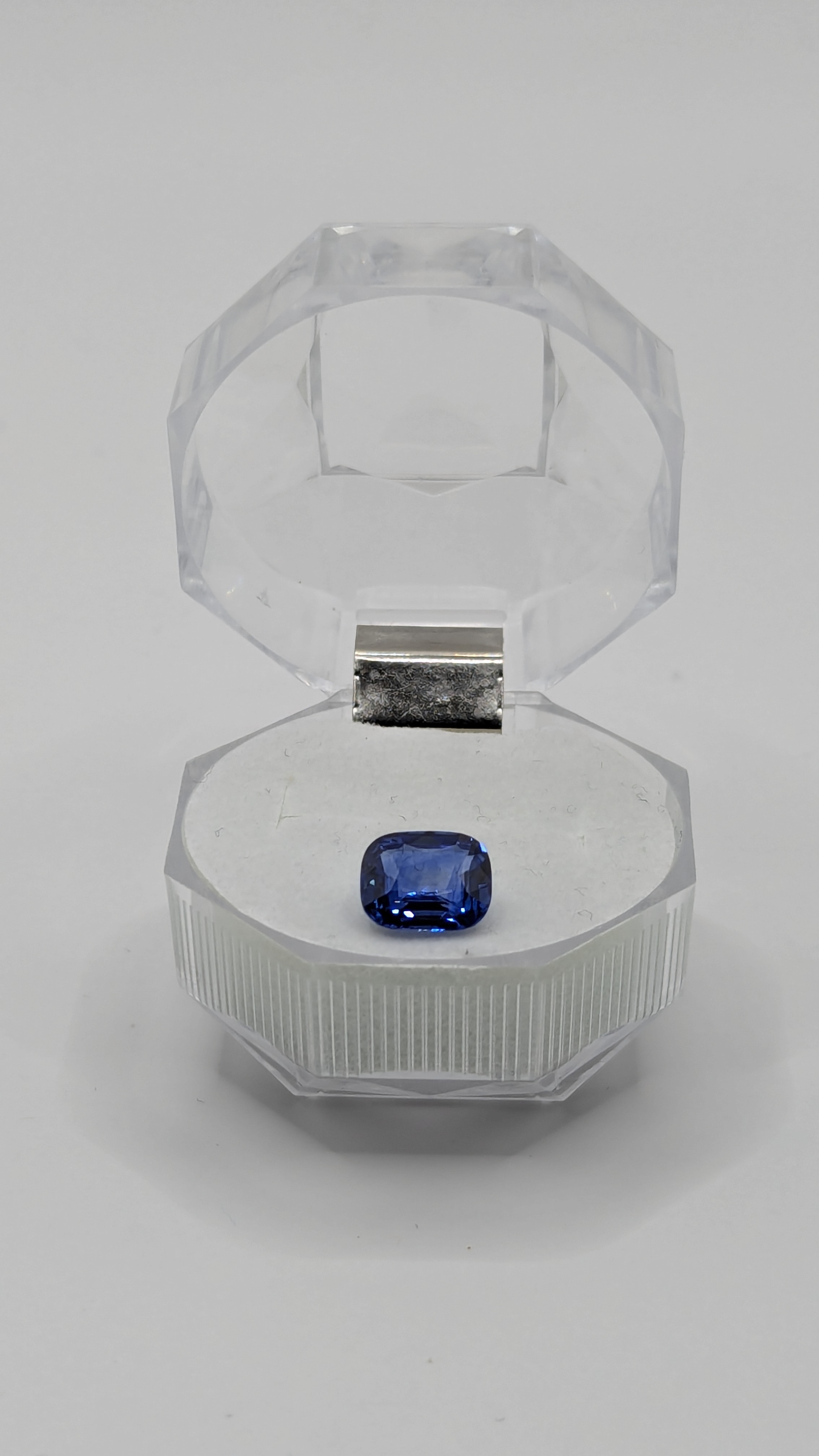 Blue Sapphire - 3.03ct