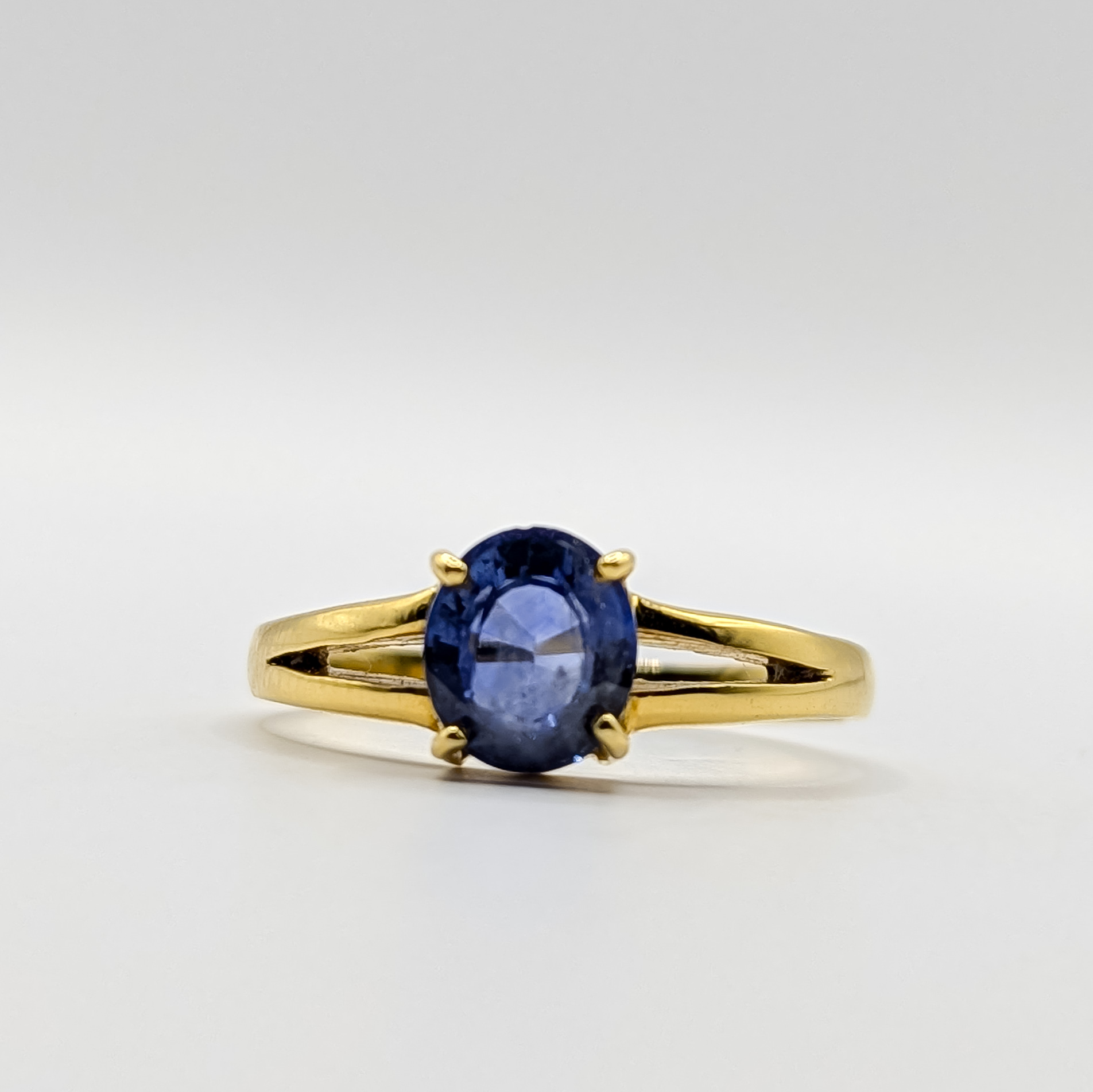 Blue Sapphire Yellow Gold Ring