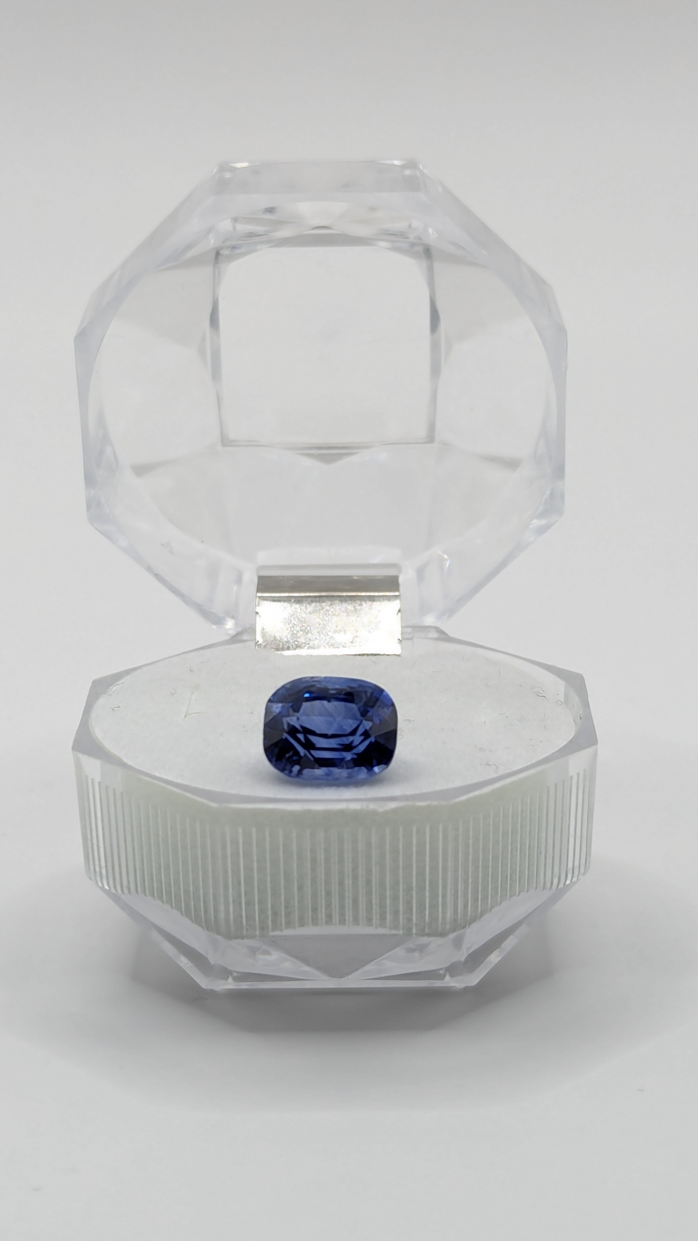 Blue Sapphire - 4.26ct