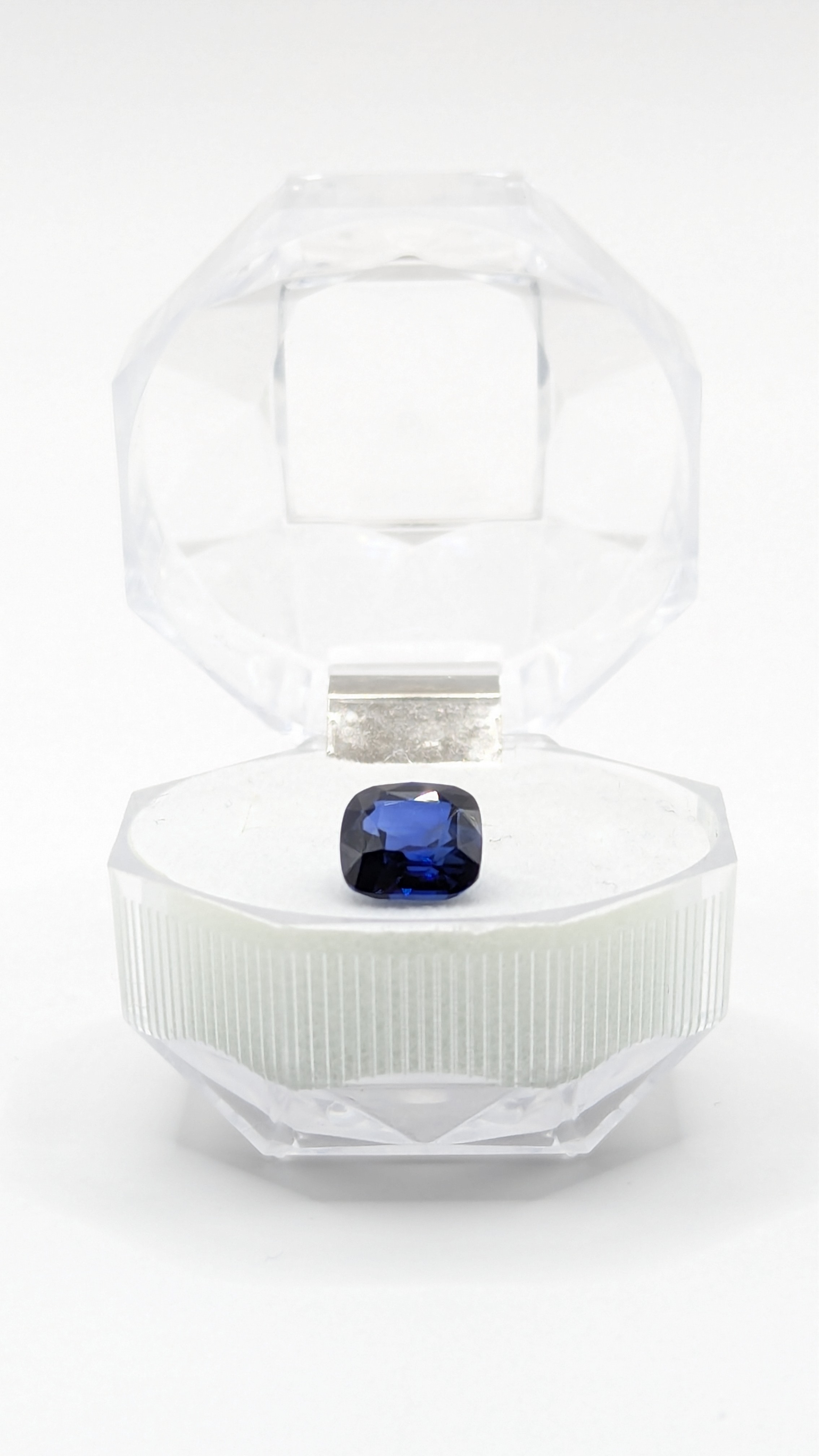 Blue Sapphire - 3.54ct