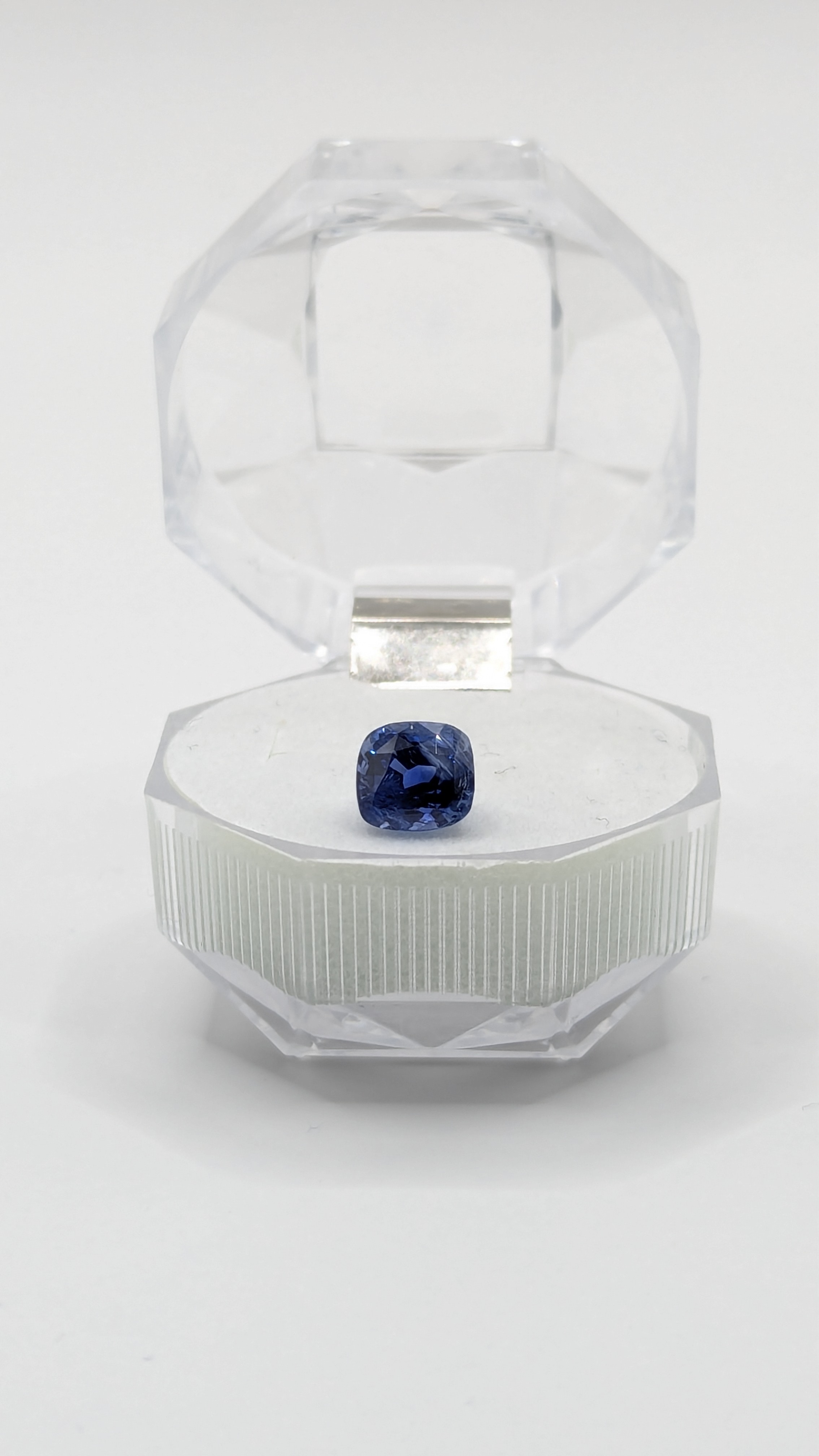 Blue Sapphire - 3.16ct