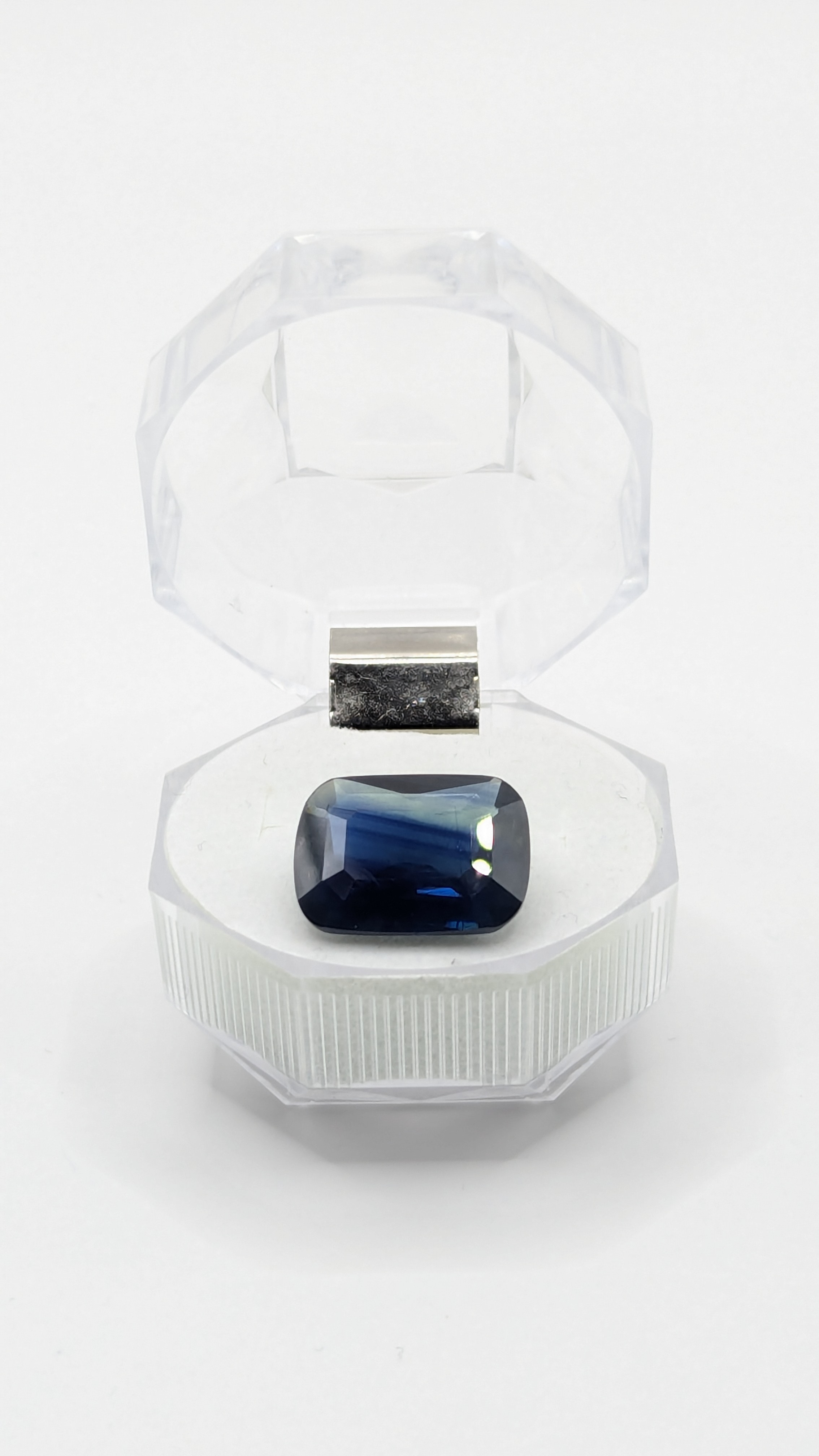 Blue Sapphire - 12.28ct