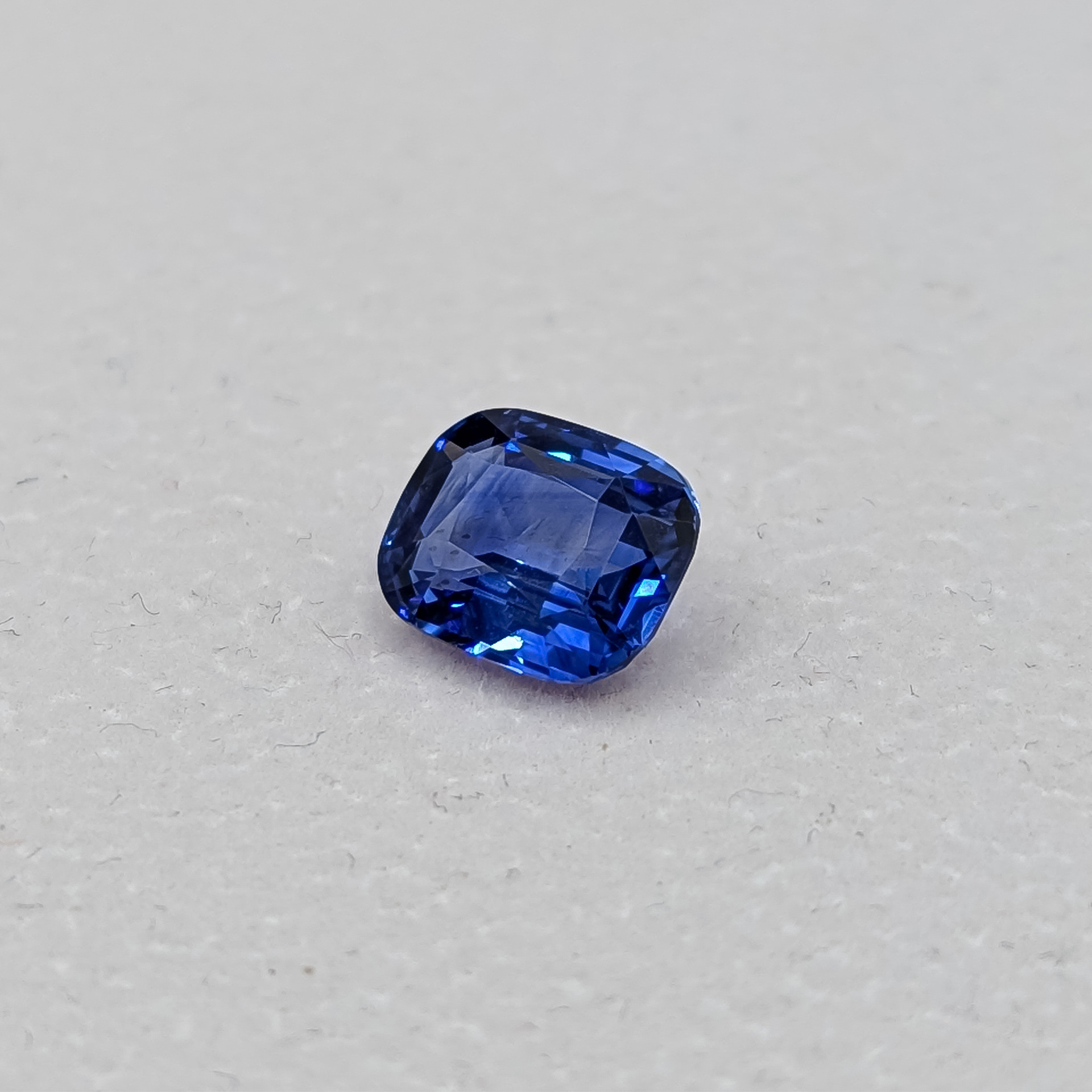 Blue Sapphire (H) - 3.03ct