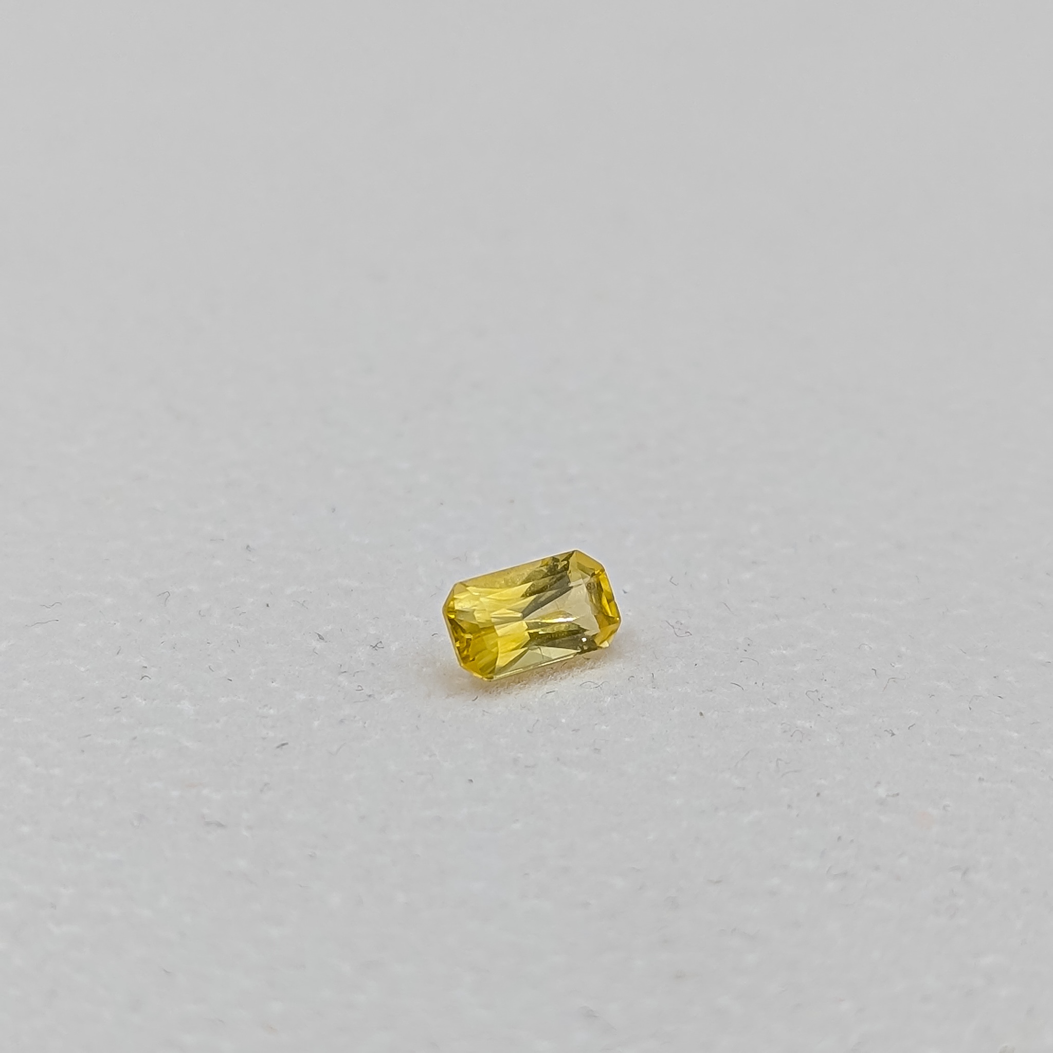 Yellow Sapphire - 1.05ct