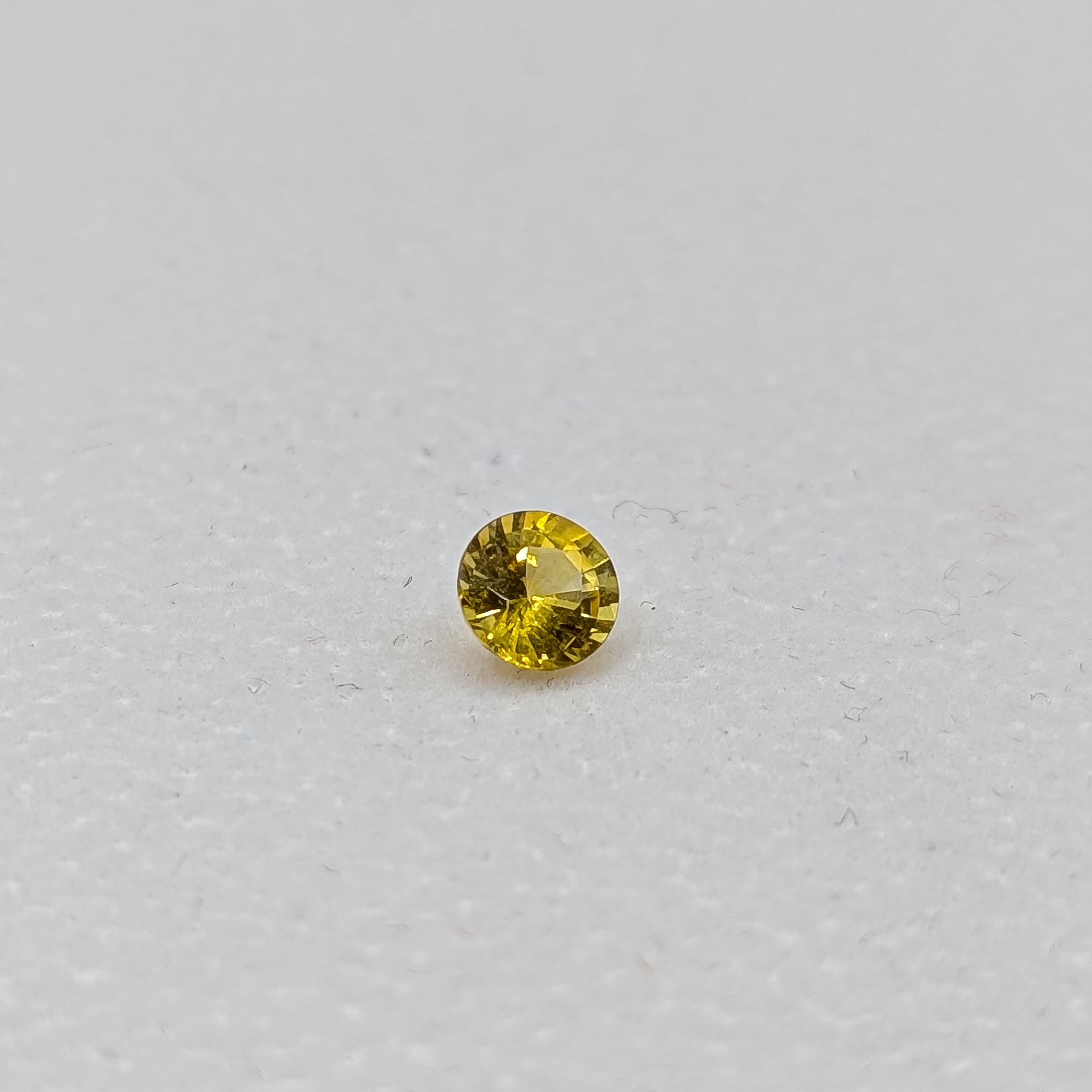 Yellow Sapphire - 0.65ct