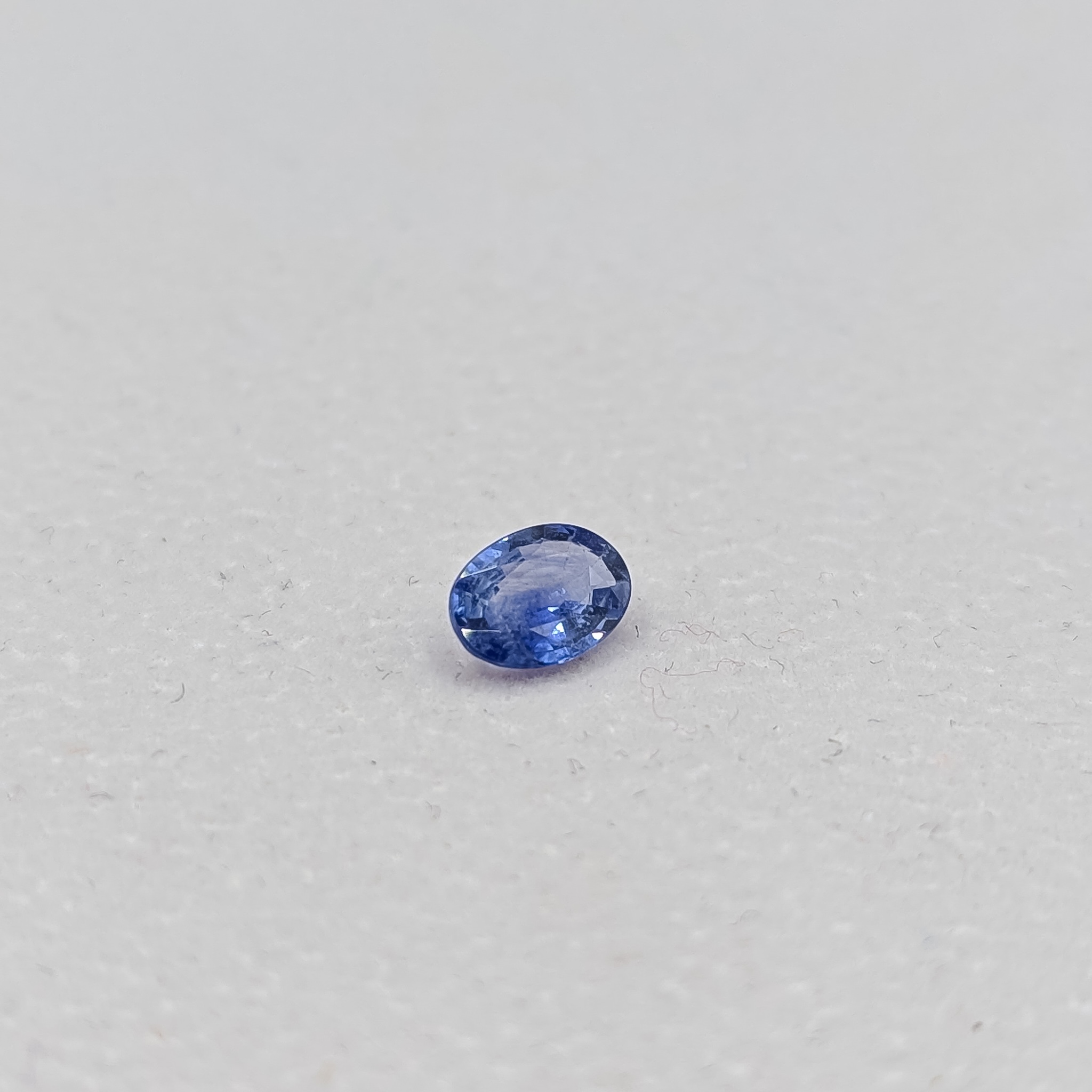 Blue Sapphire - 0.80ct