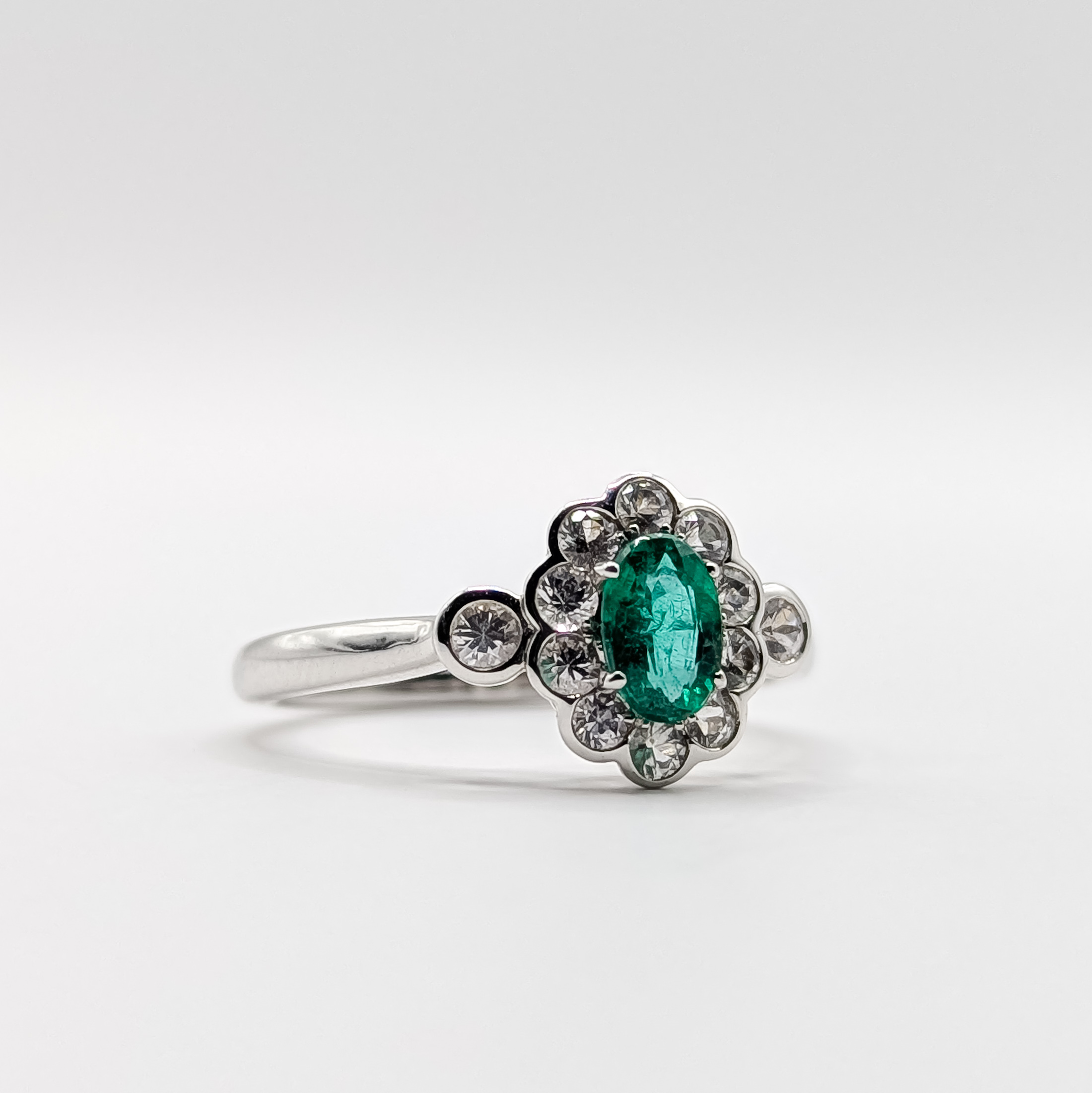 Emerald White Gold Ring